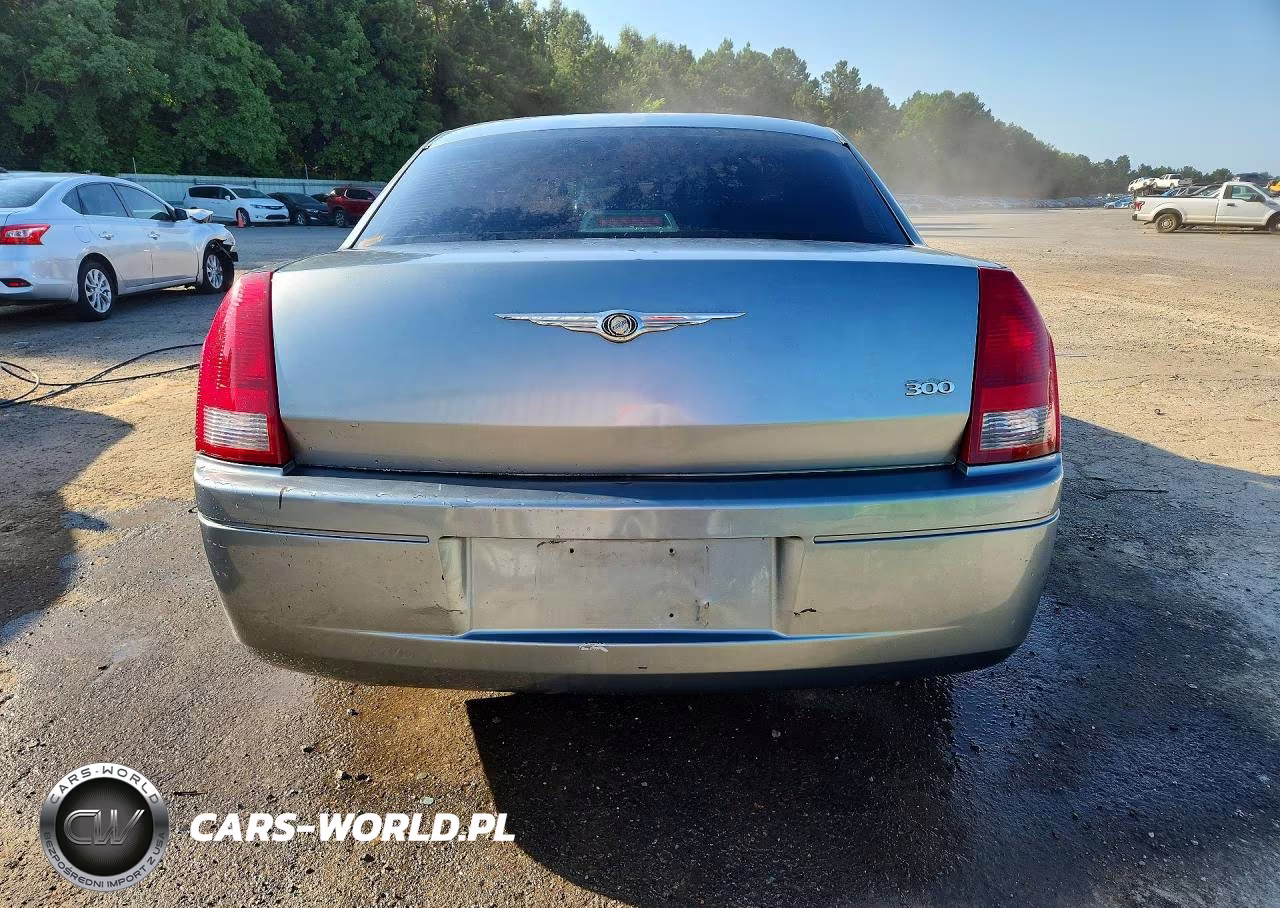 2007 Chrysler 300 VIN:2C3KA43R17H689208 - 6