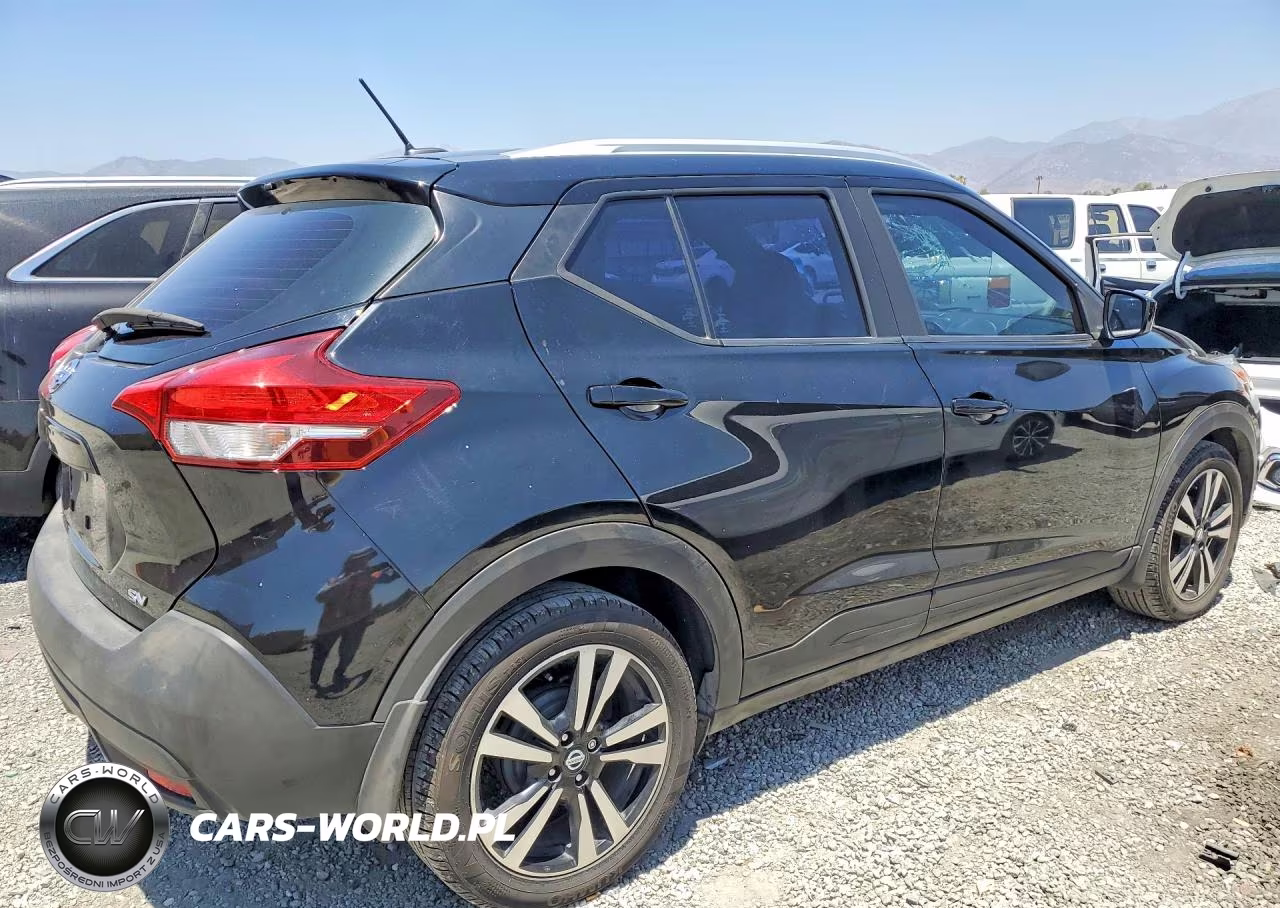 2019 Nissan Kicks Sv VIN:3N1CP5CU9KL549712 - 3