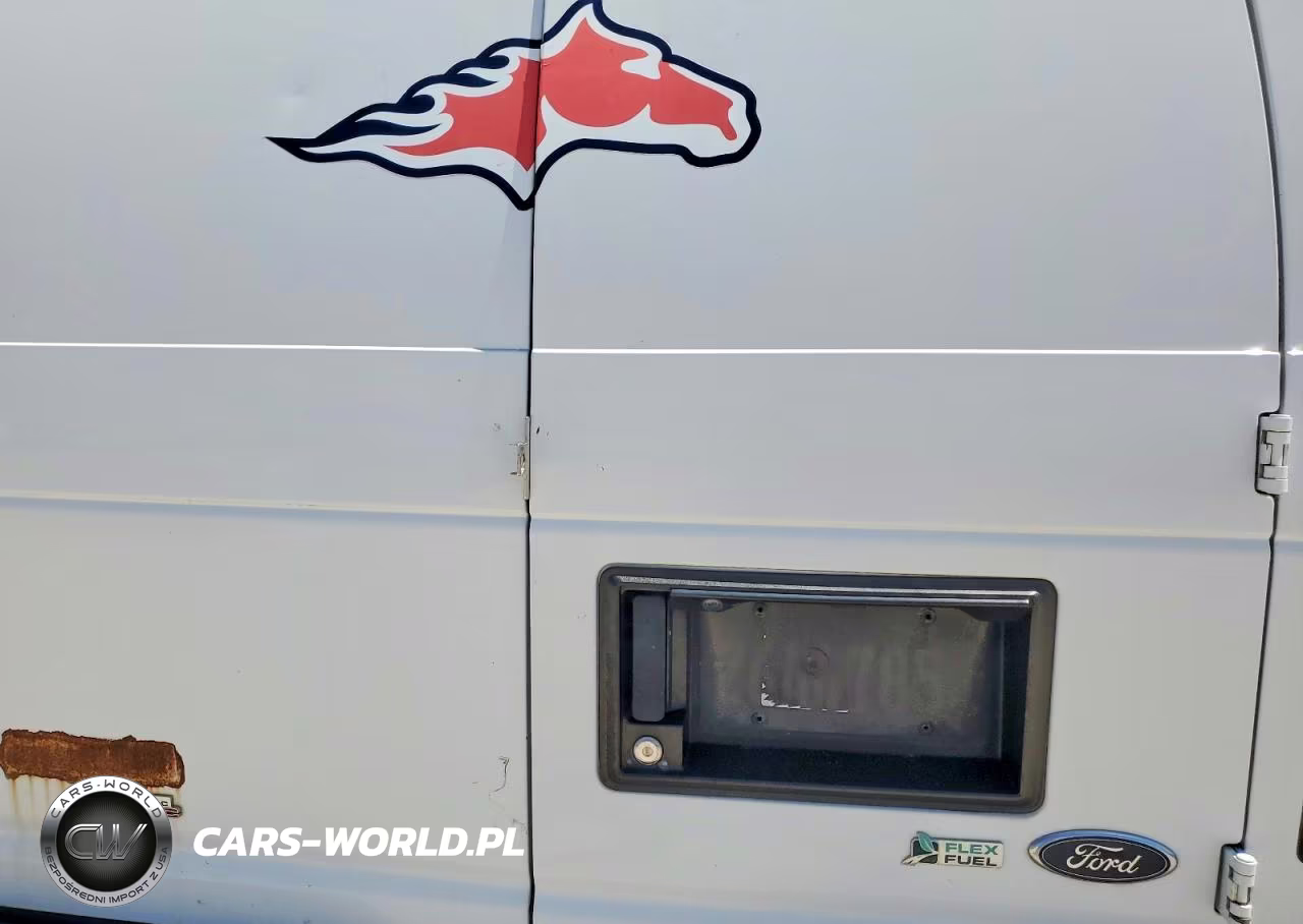 2014 Ford Econoline E250 Van VIN:1FTNE2EW1EDA33704 - 10