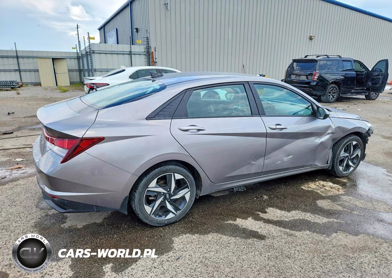 2023 Hyundai Elantra Sel VIN:KMHLS4AG1PU571909 - 3