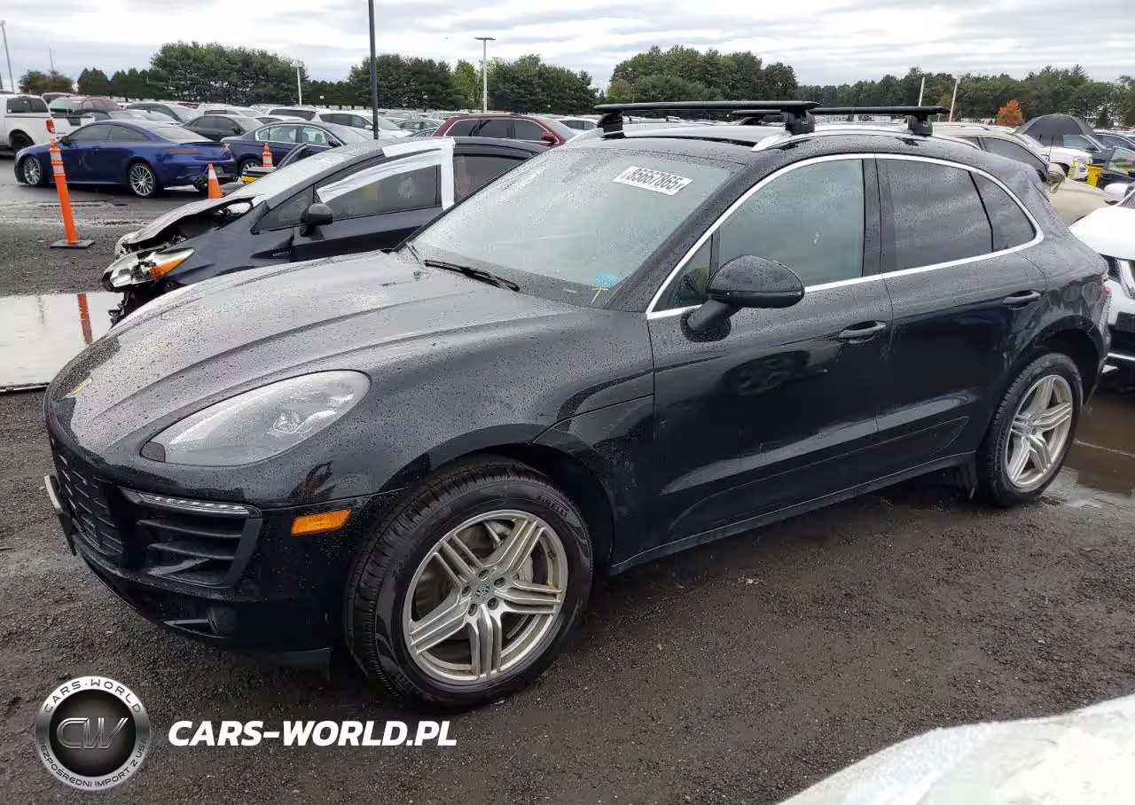 PORSCHE