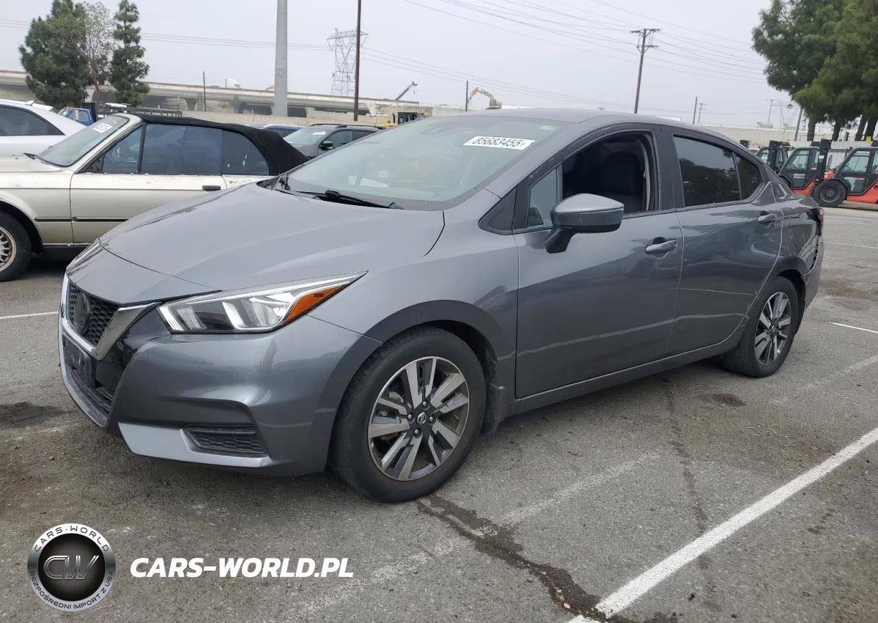 2020 Nissan Versa Sv