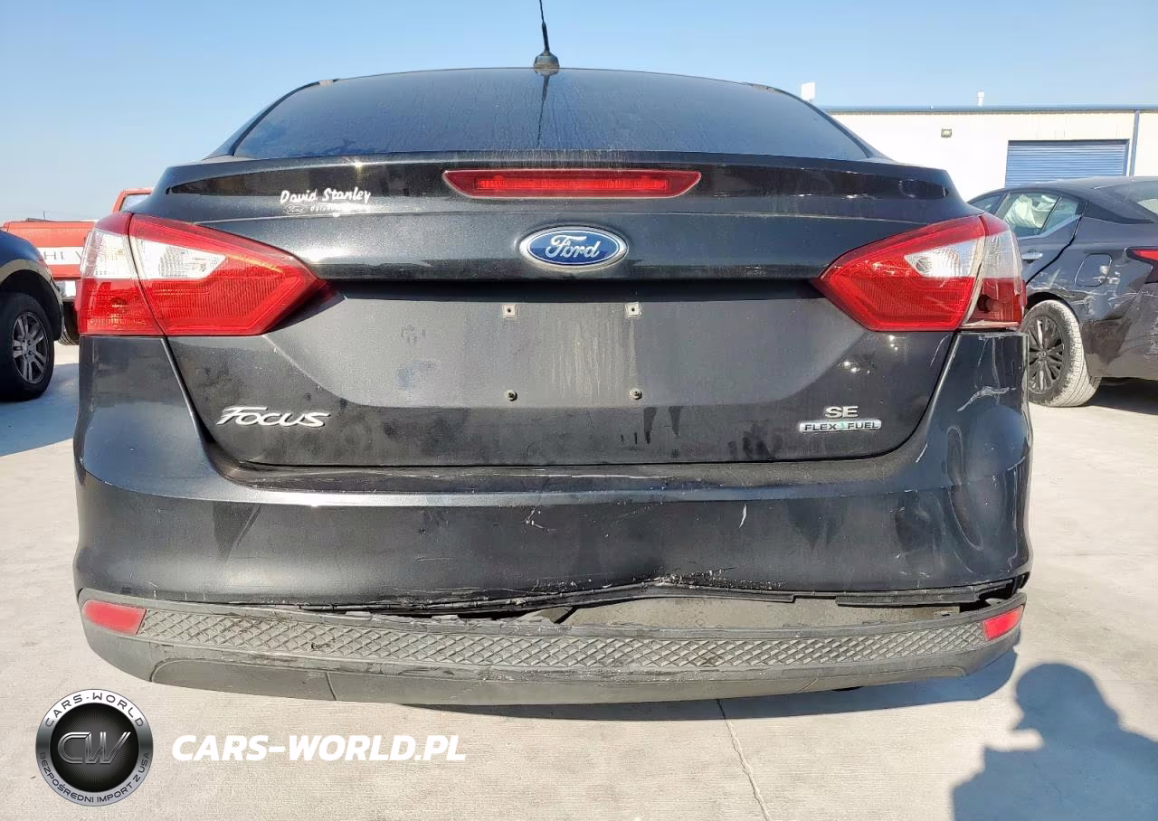 2012 Ford Focus Se VIN:1FAHP3F24CL466547 - 6