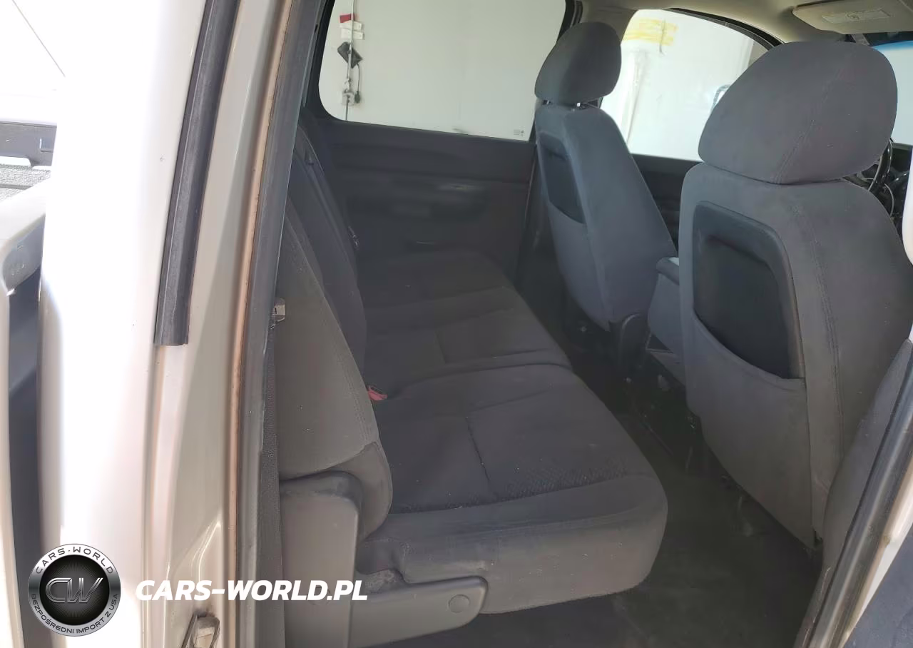 2007 Chevrolet Silverado K2500 Heavy Duty VIN:1GCHK23657F511736 - 10