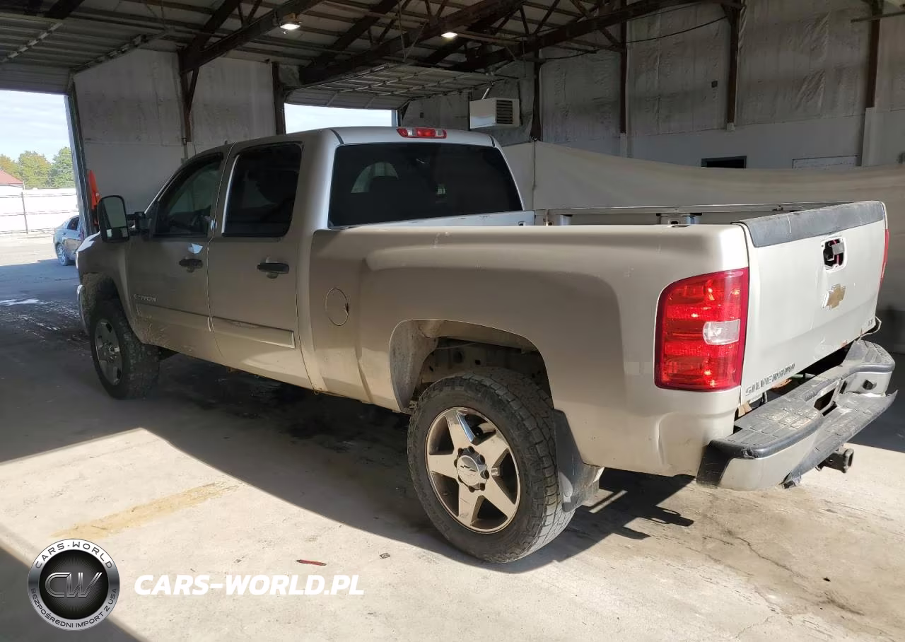 2007 Chevrolet Silverado K2500 Heavy Duty VIN:1GCHK23657F511736 - 2