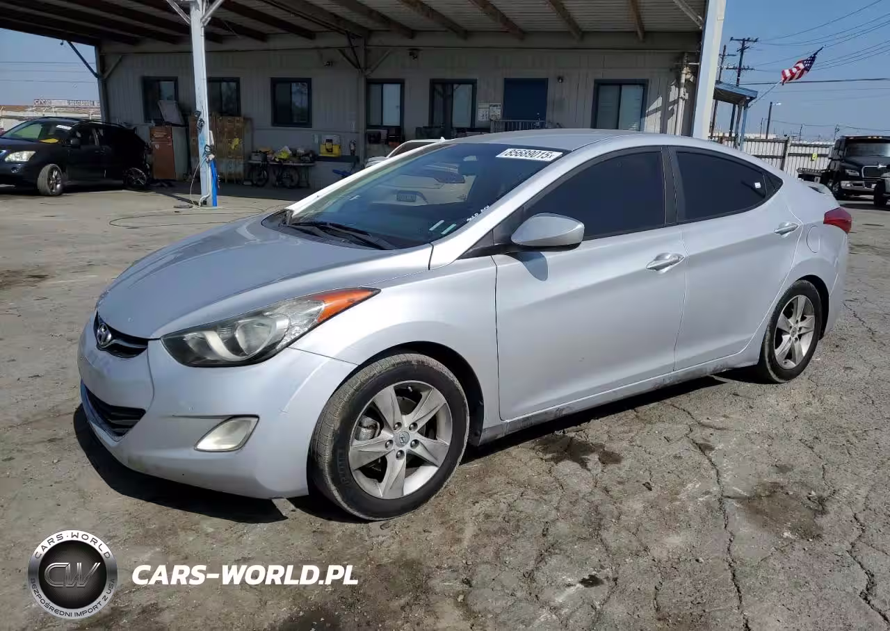 2013 Hyundai Elantra Gls