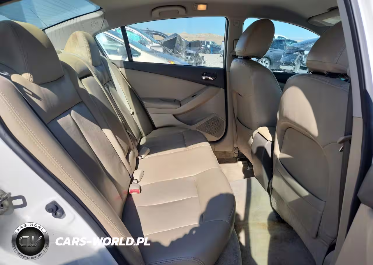 2012 Nissan Altima Base VIN:1N4AL2AP8CN427684 - 10