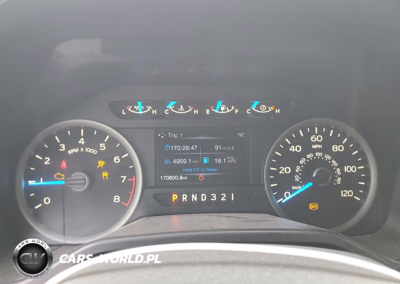 2017 Ford F150 VIN:1FTMF1C87HKC30450 - 9