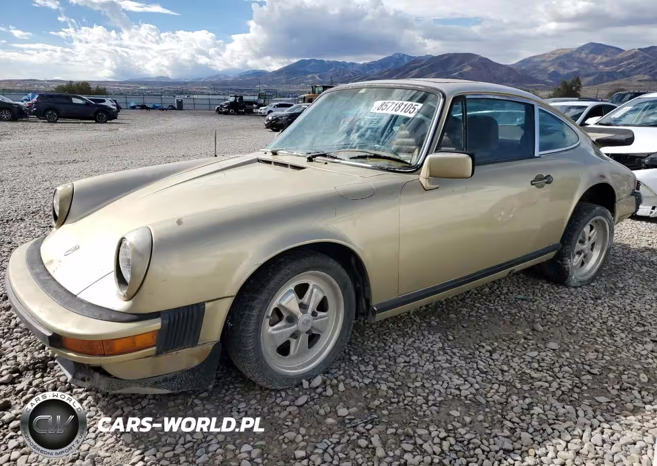 PORSCHE