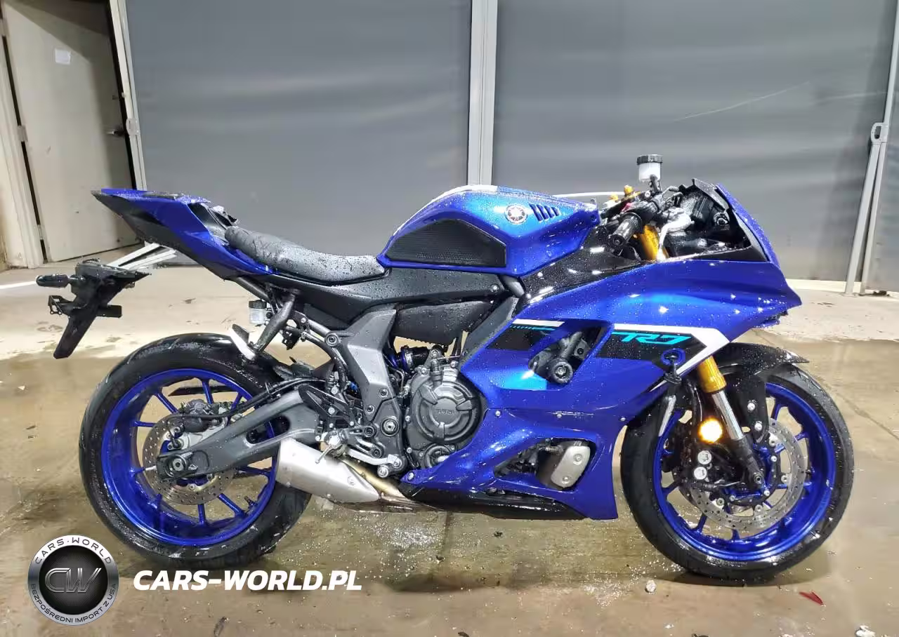 2025 Yamaha Yzfr7