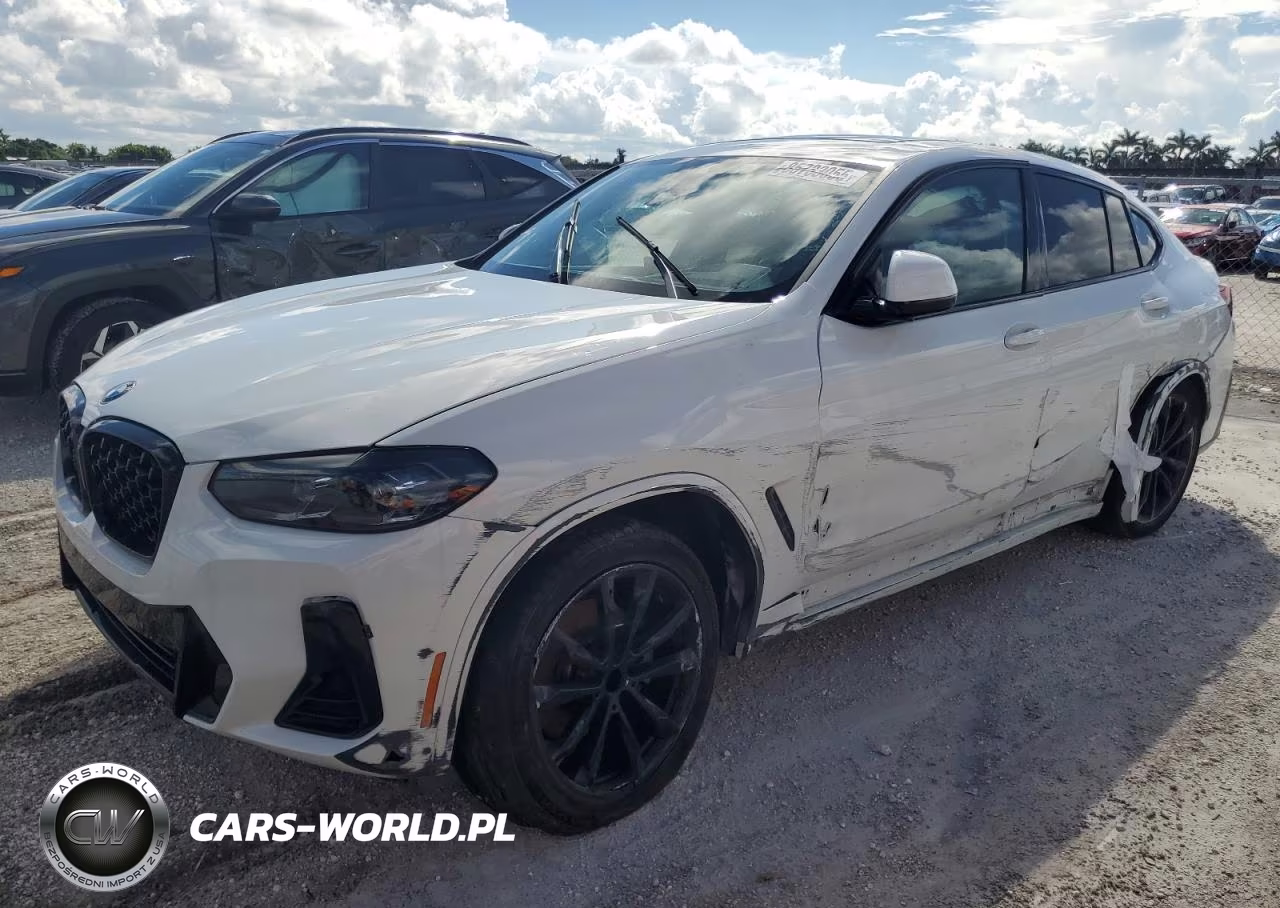 2023 BMW X4 xDrive30I