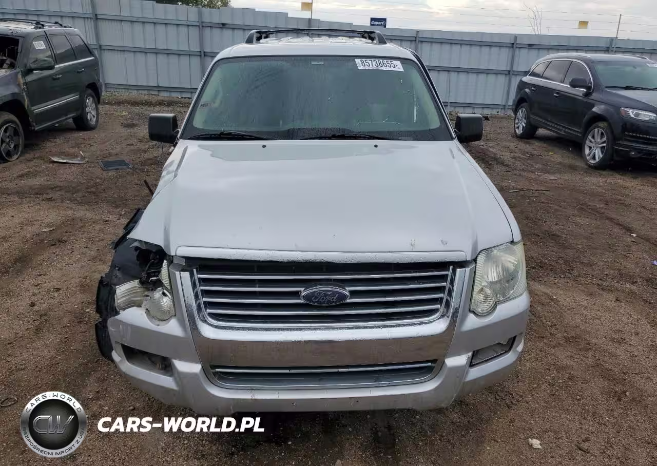 2010 Ford Explorer Xlt VIN:1FMEU7DEXAUA11618 - 5