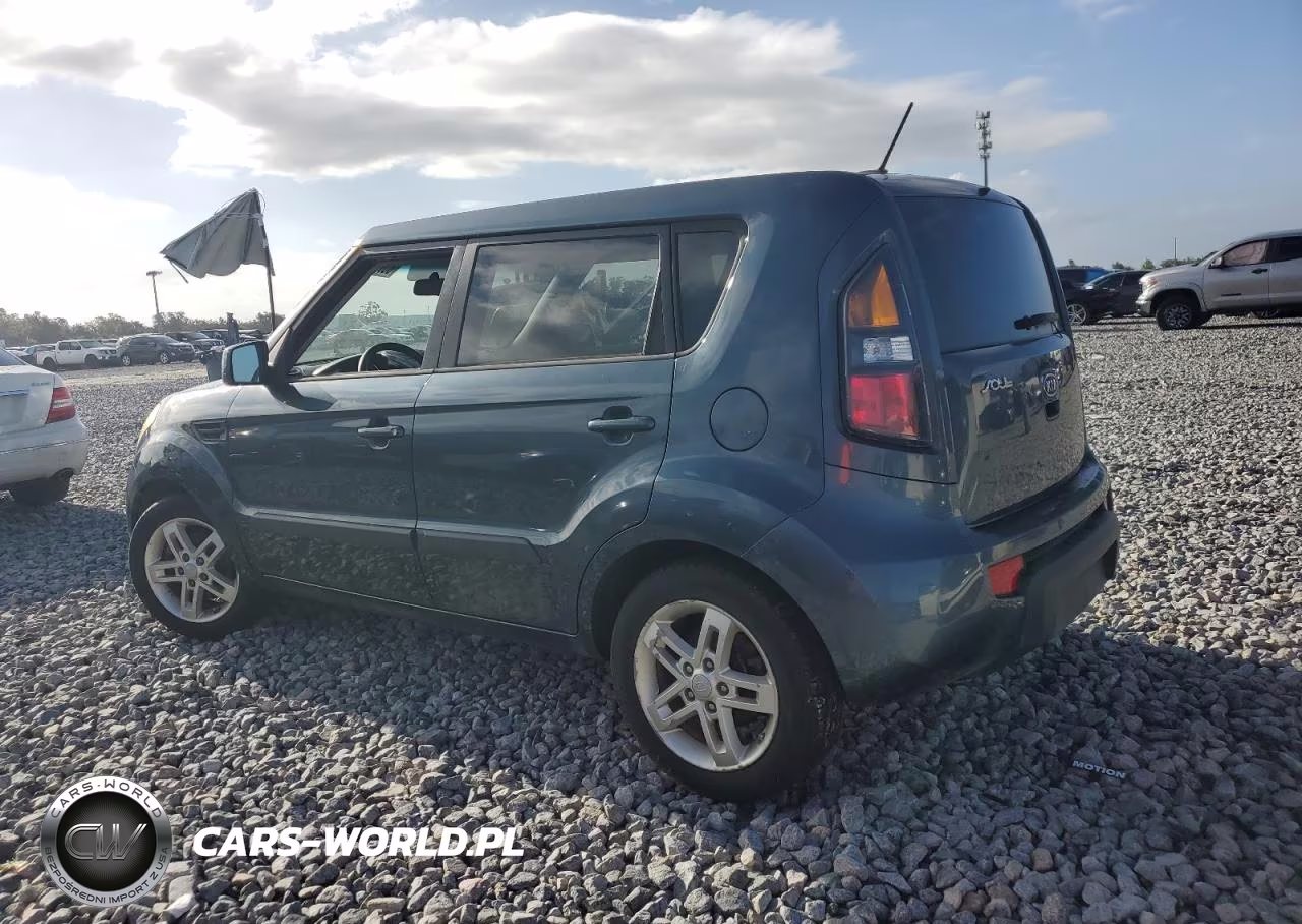 2011 Kia Soul + VIN:KNDJT2A24B7309360 - 2