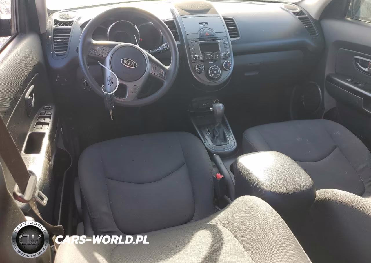 2011 Kia Soul + VIN:KNDJT2A24B7309360 - 8