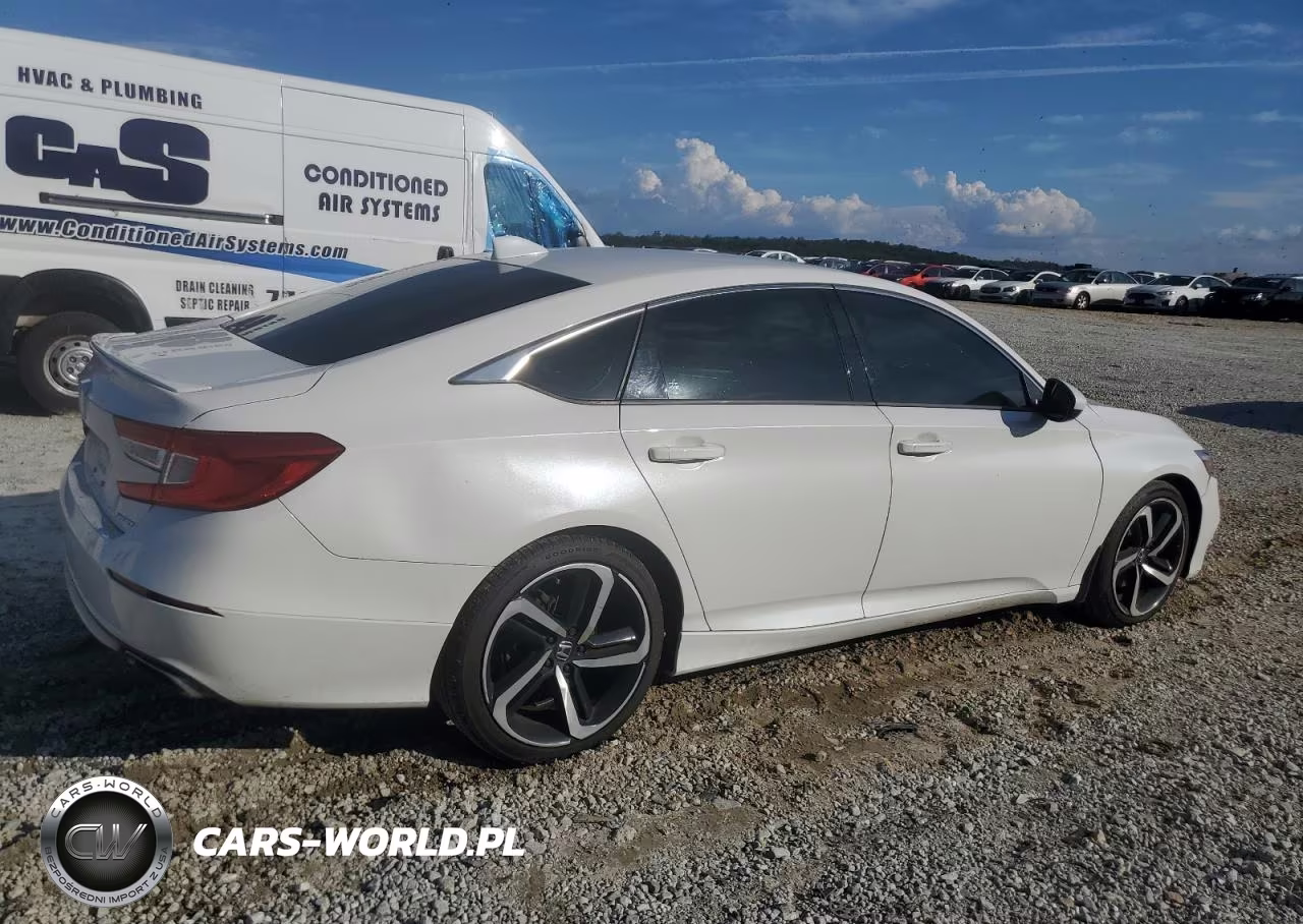 2018 Honda Accord Sport VIN:1HGCV2F34JA002861 - 3
