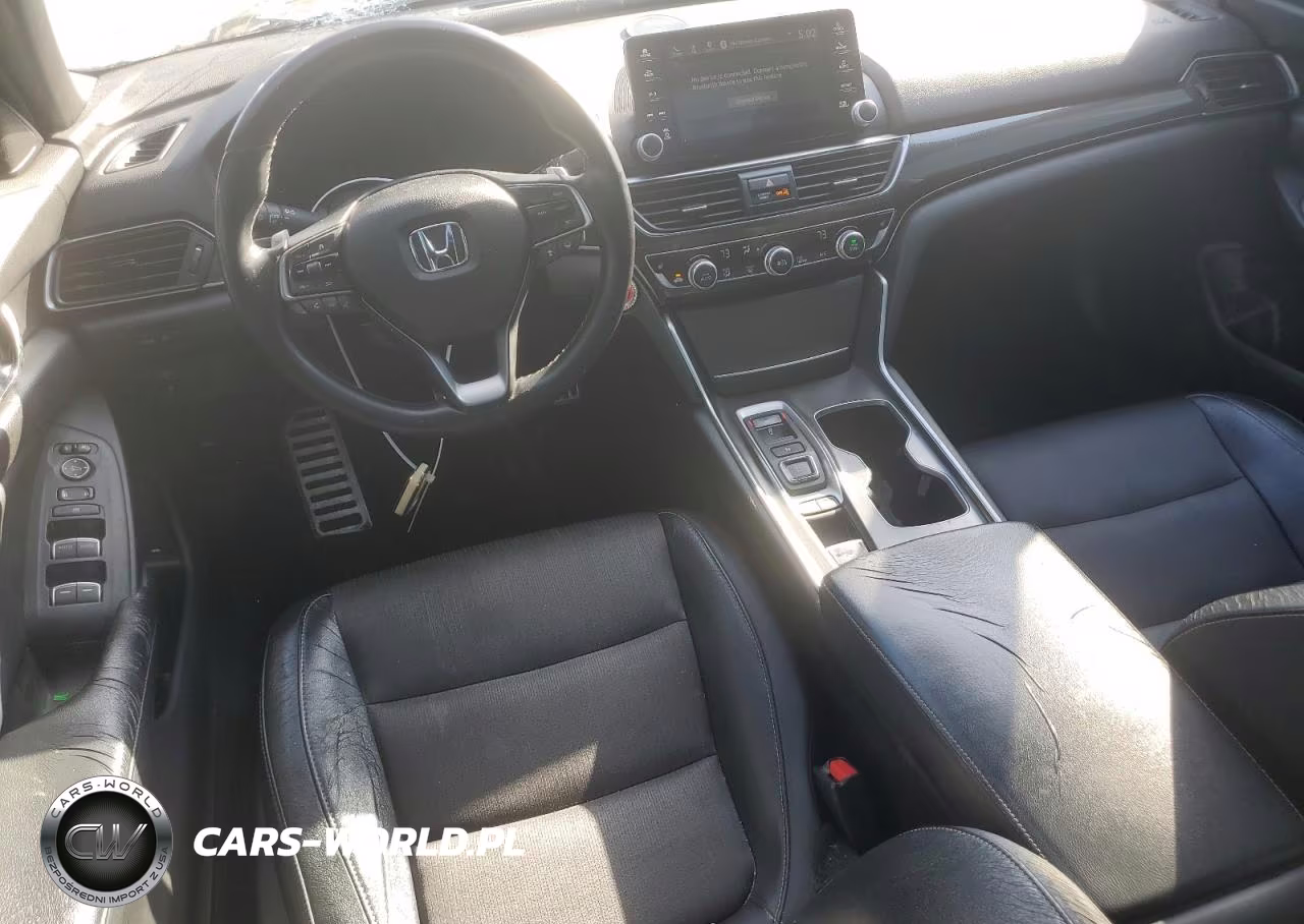 2018 Honda Accord Sport VIN:1HGCV2F34JA002861 - 8