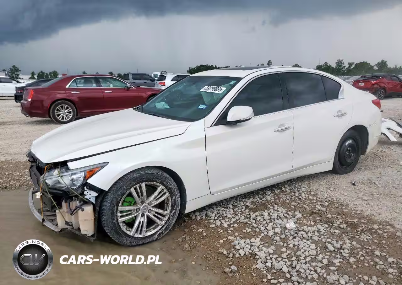2015 Infiniti Q50 Base