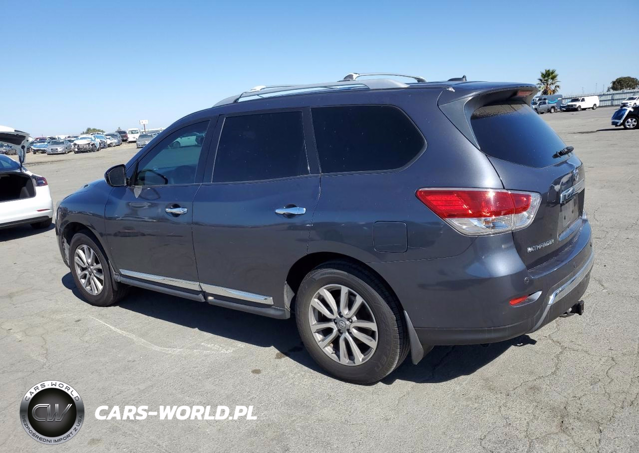 2014 Nissan Pathfinder S VIN:5N1AR2MM7EC645894 - 2