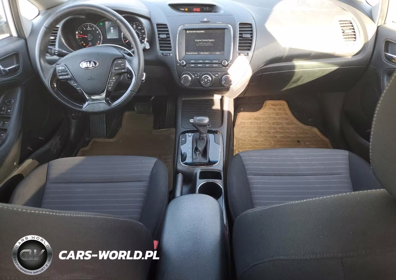 2018 Kia Forte Lx VIN:3KPFL4A73JE186193 - 8