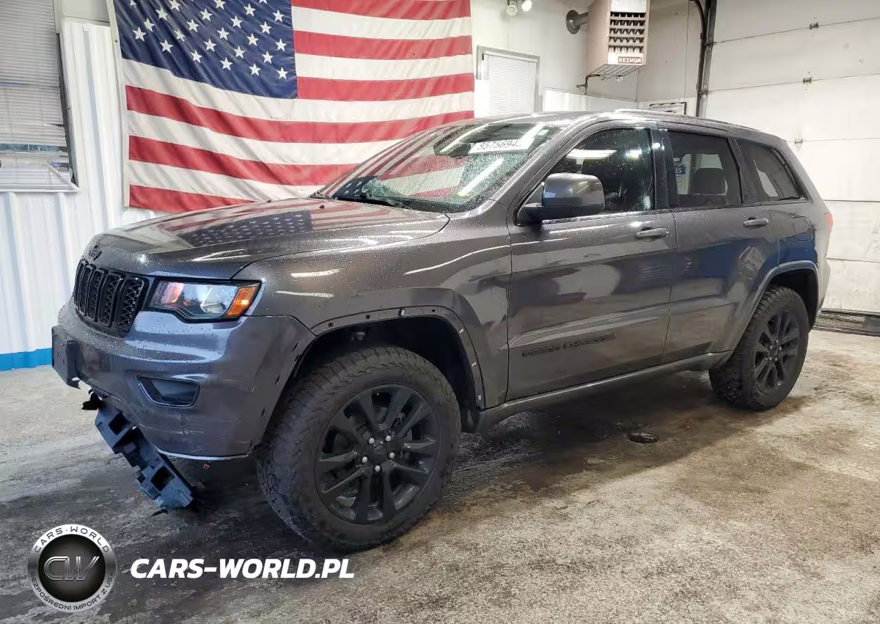 2019 Jeep Grand Cherokee Laredo
