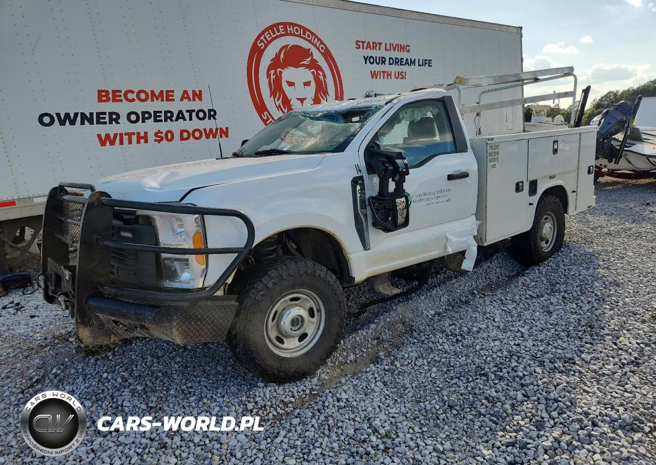 2023 Ford F250 Super Duty – zdjęcie 1 z 12