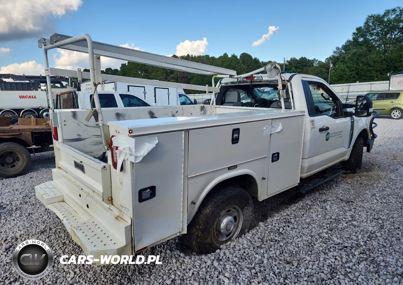 2023 Ford F250 Super Duty VIN:1FTBF2BA5PEC73246 - 3