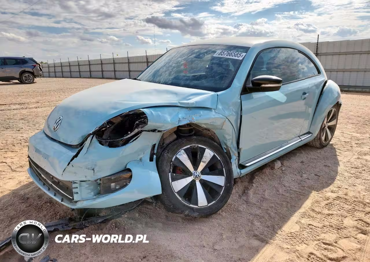 2013 Volkswagen Beetle Turbo