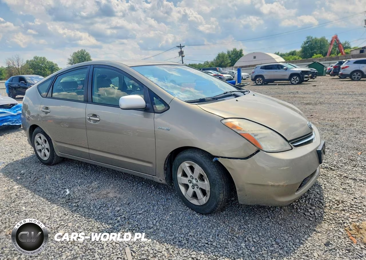 2008 Toyota Prius Base VIN:JTDKB20U587733603 - 4