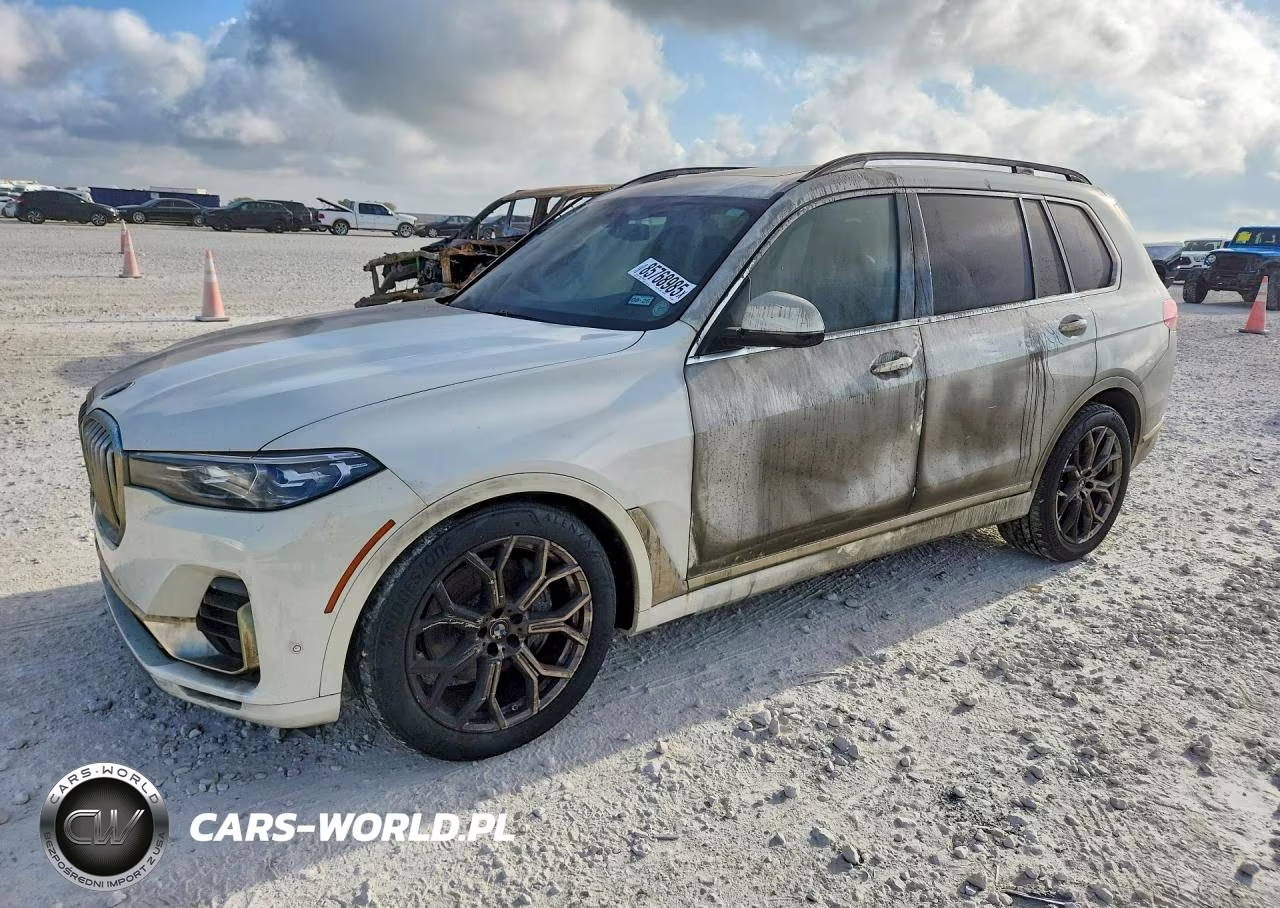 2019 BMW X7 xDrive50I
