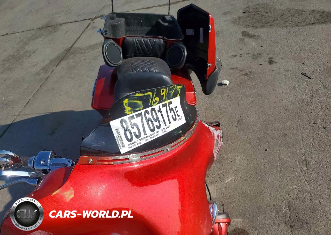 2008 Harley-Davidson Flhtcui VIN:1HD1FC41X8Y697809 - 5