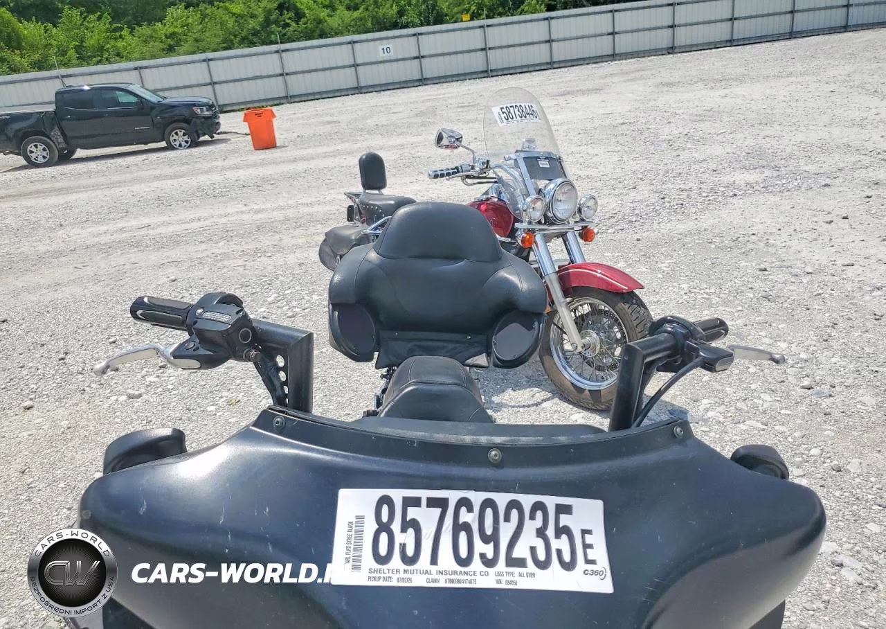 2013 Harley-Davidson Flhx Street Glide VIN:1HD1KBM1XDB684058 - 5