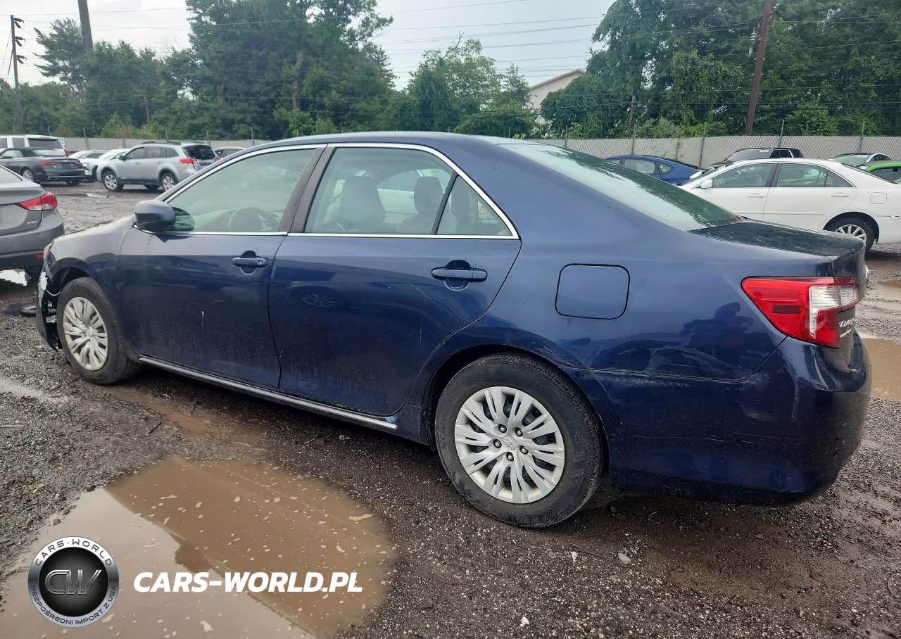 2014 Toyota Camry Le VIN:4T4BF1FK2ER443614 - 2