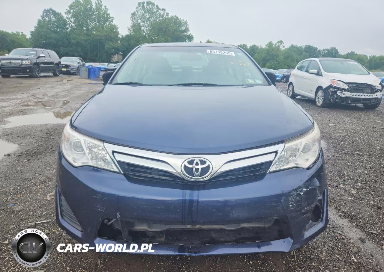 2014 Toyota Camry Le VIN:4T4BF1FK2ER443614 - 5