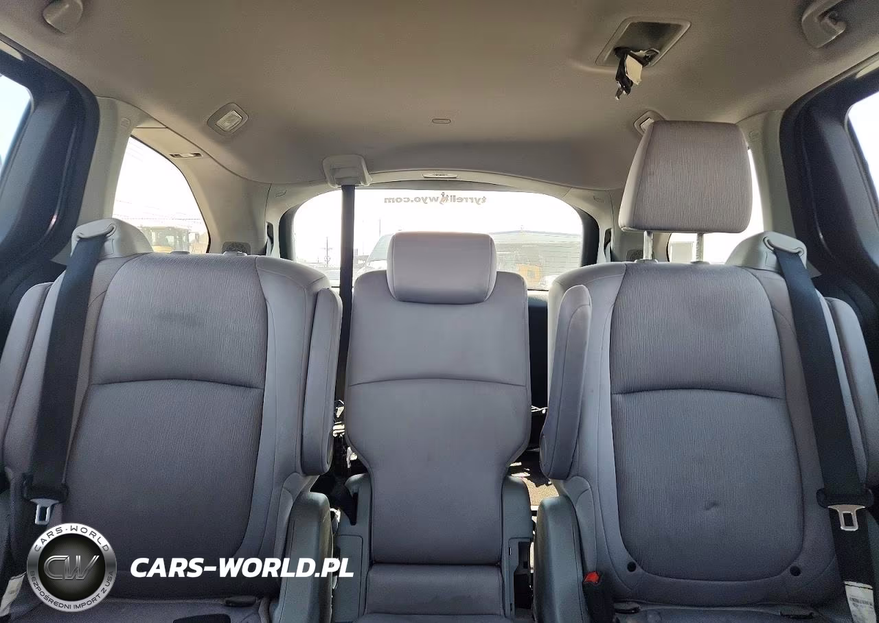 2018 Honda Odyssey Ex VIN:5FNRL6H51JB102931 - 10