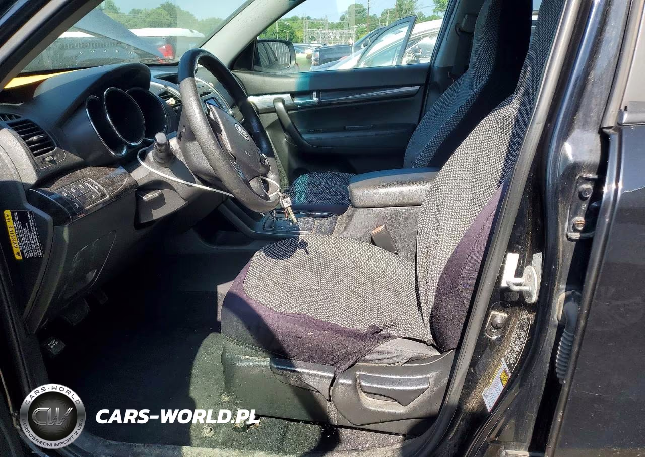 2011 Kia Sorento Lx VIN:5XYKTCA16BG007864 - 7