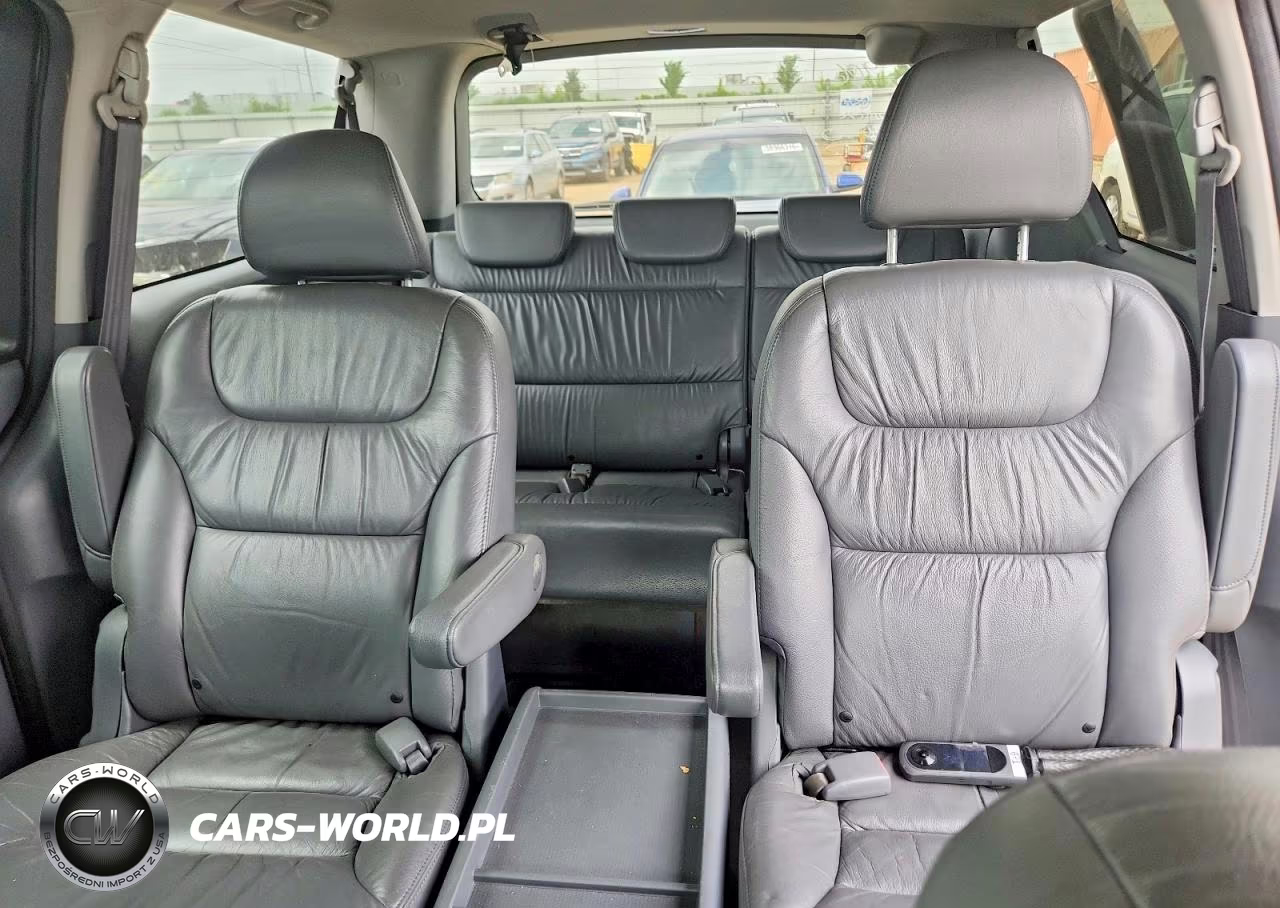 2007 Honda Odyssey Touring VIN:5FNRL388X7B042097 - 10