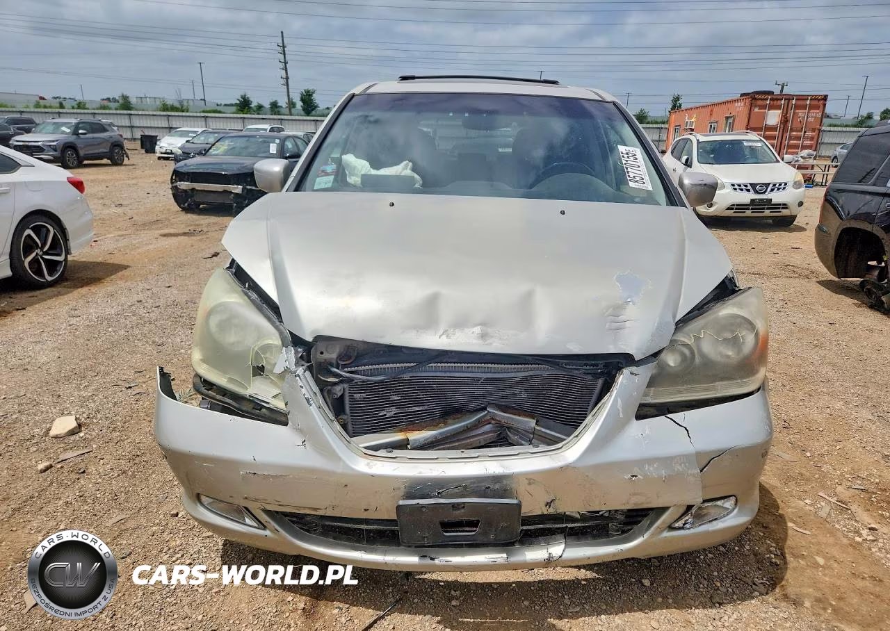 2007 Honda Odyssey Touring VIN:5FNRL388X7B042097 - 5