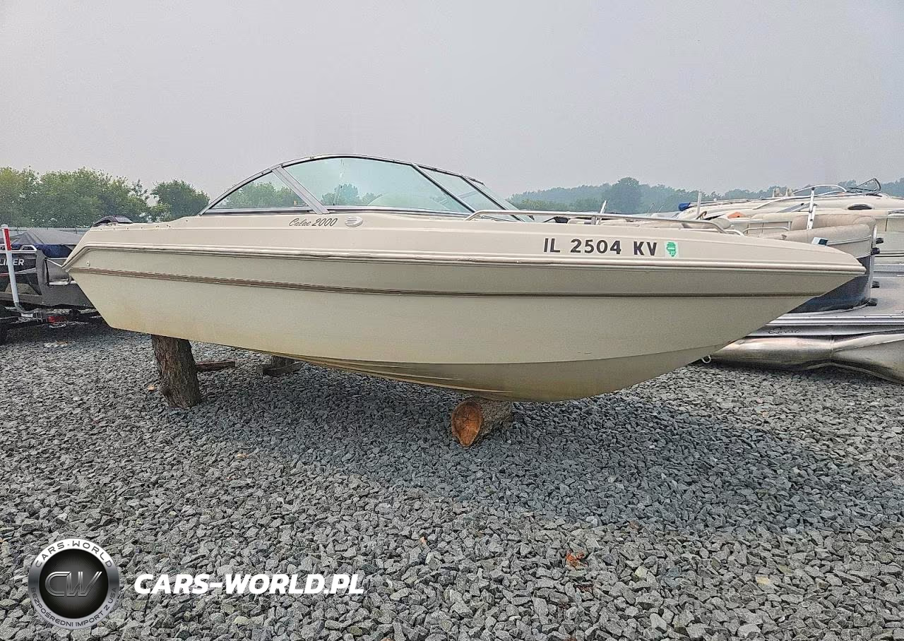 1999 Thompson Calae 2000 Boat