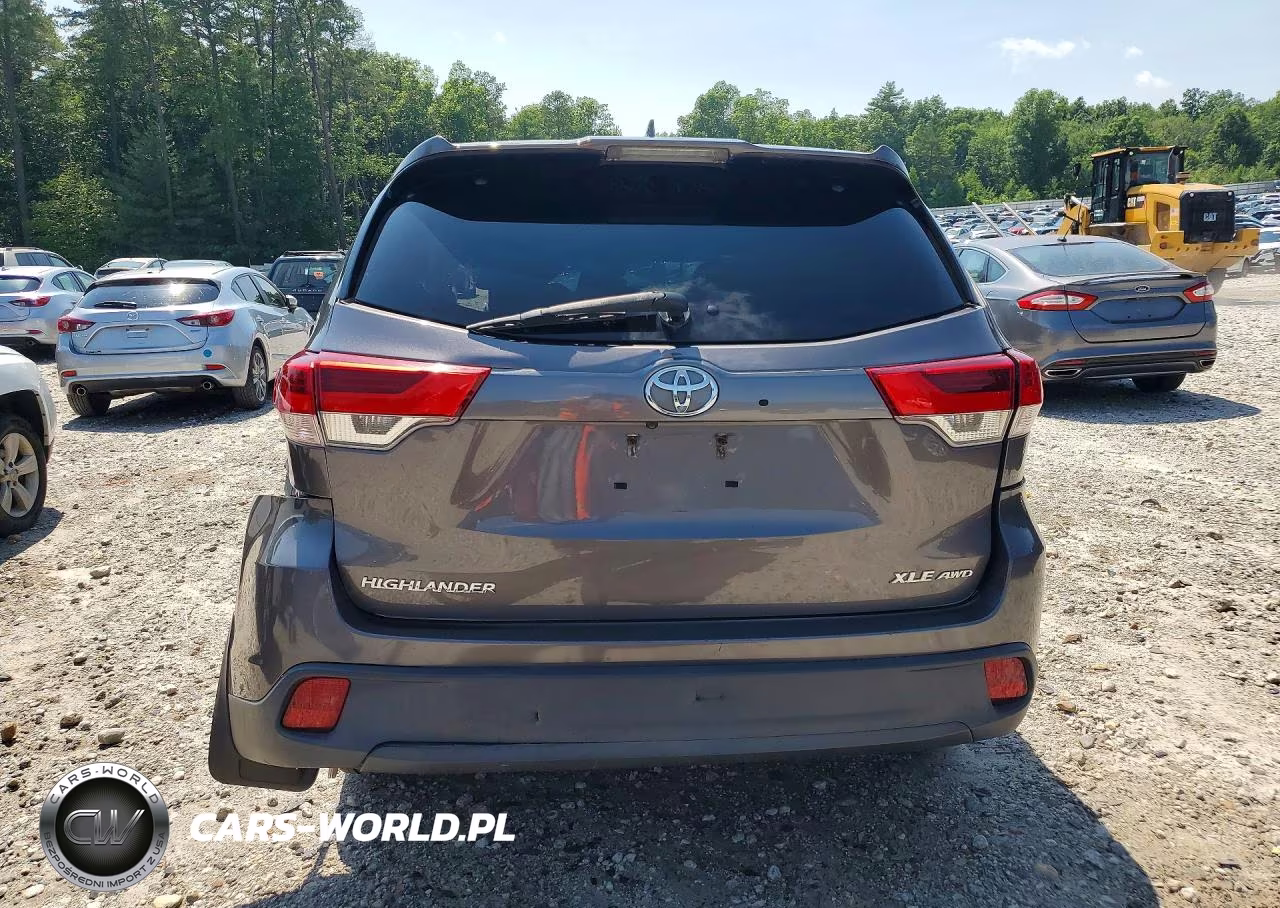 2017 Toyota Highlander Xle VIN:5TDJZRFH8HS468689 - 6