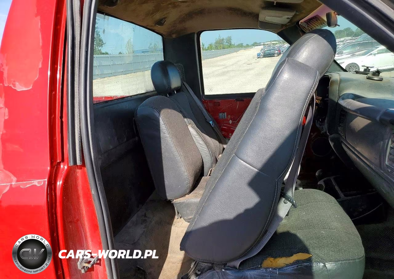 2001 Chevrolet Silverado K1500 VIN:1GCEK14V41E169907 - 10
