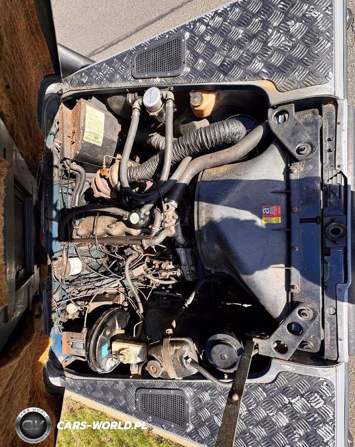 1989 Land Rover Defender VIN:SALLDVBB7AA276530 - 7