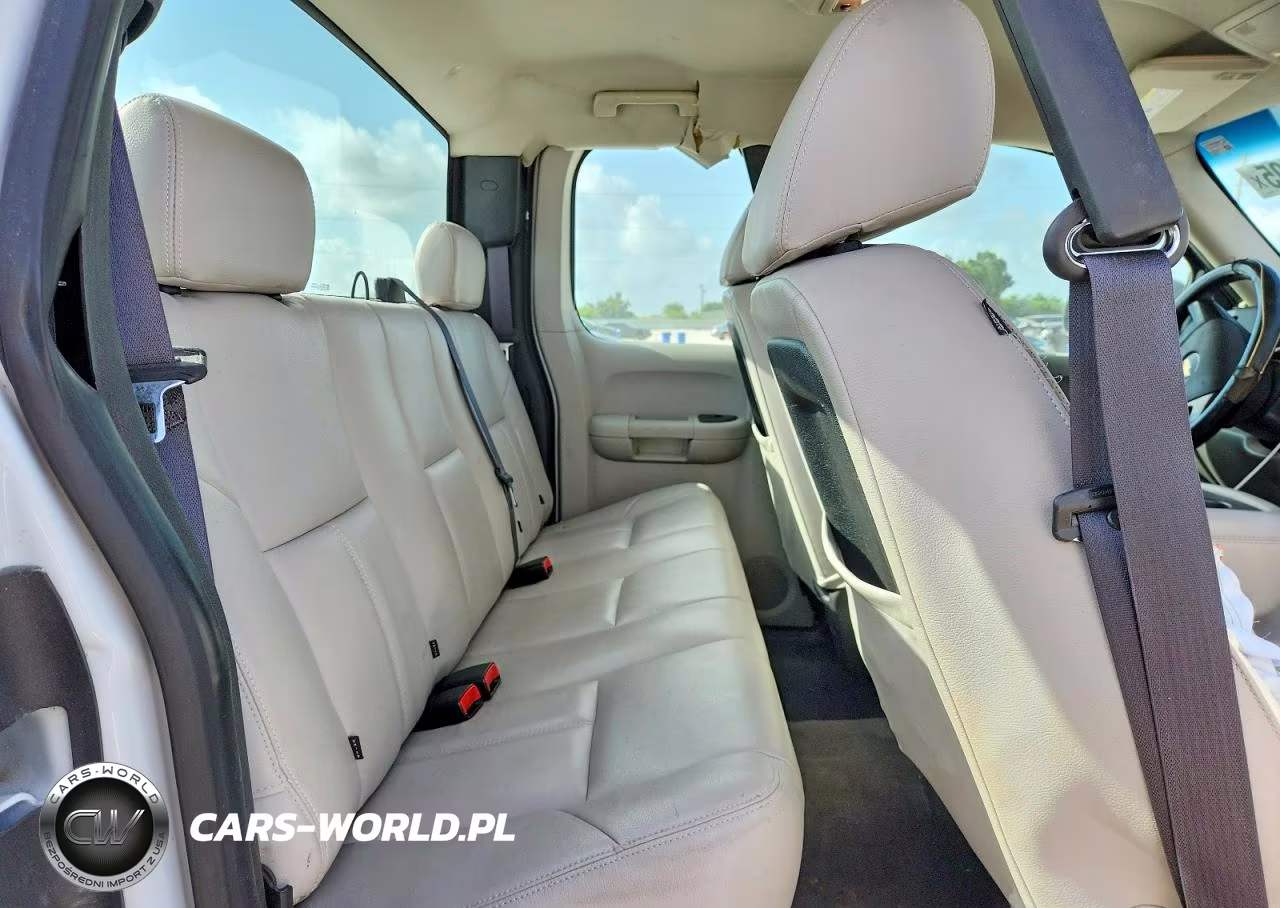 2012 Chevrolet Silverado C1500 VIN:1GCRCPEX1CZ189240 - 10