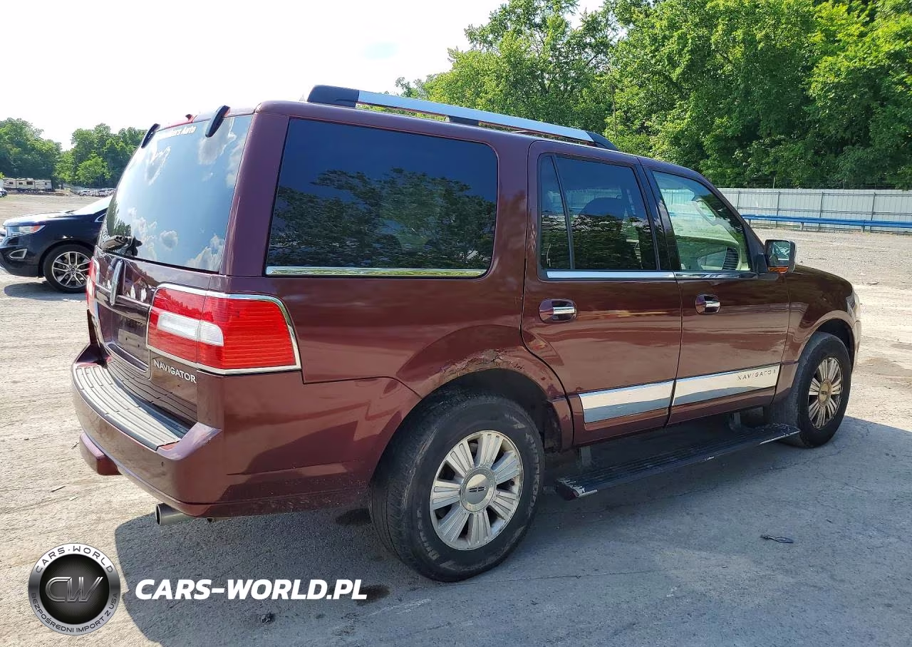 2010 Lincoln Navigator VIN:5LMJJ2J51AEJ07580 - 3