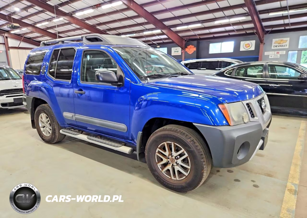 2015 Nissan Xterra S VIN:5N1AN0NW3FN650550 - 4