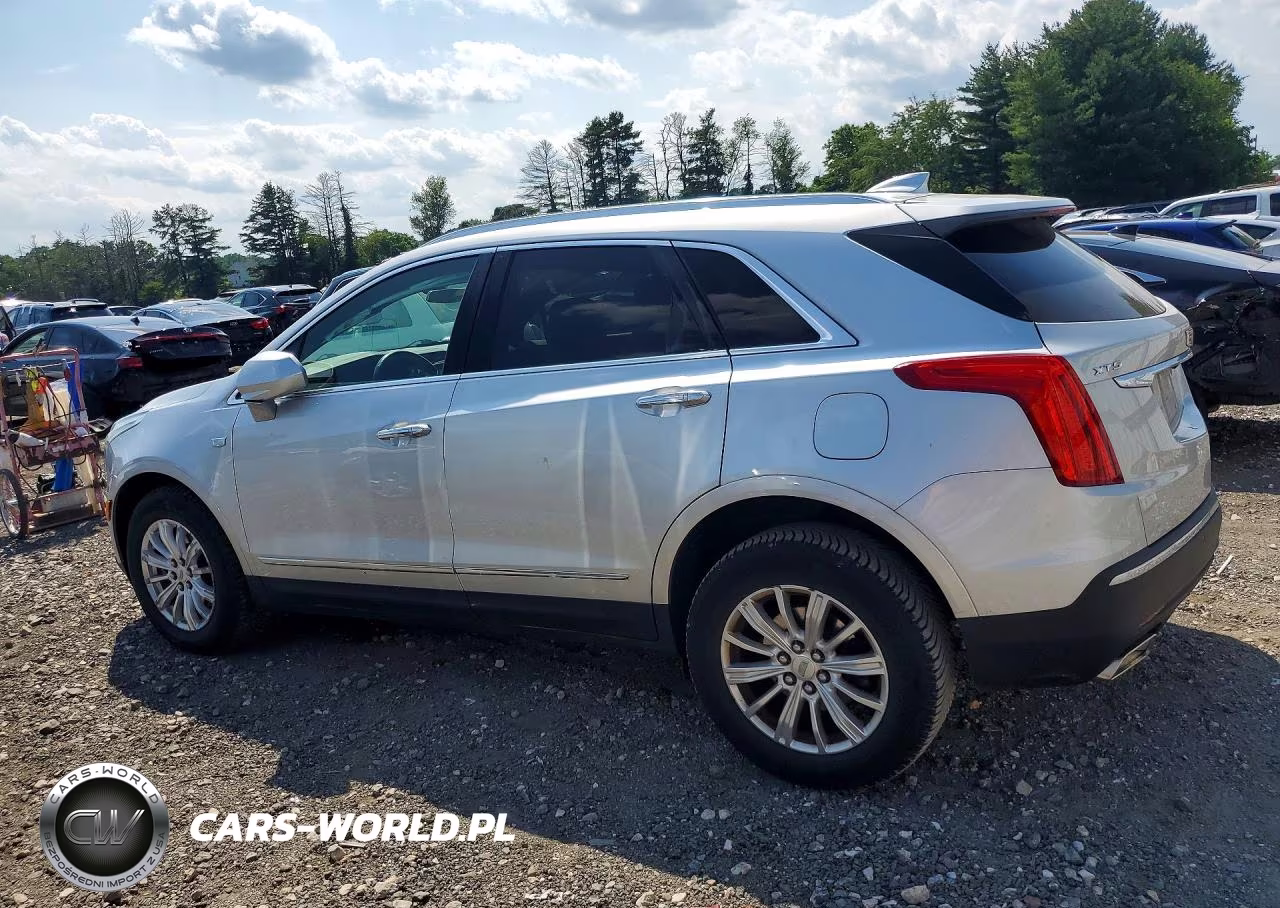 2018 Cadillac Xt5 VIN:1GYKNARSXJZ211198 - 2