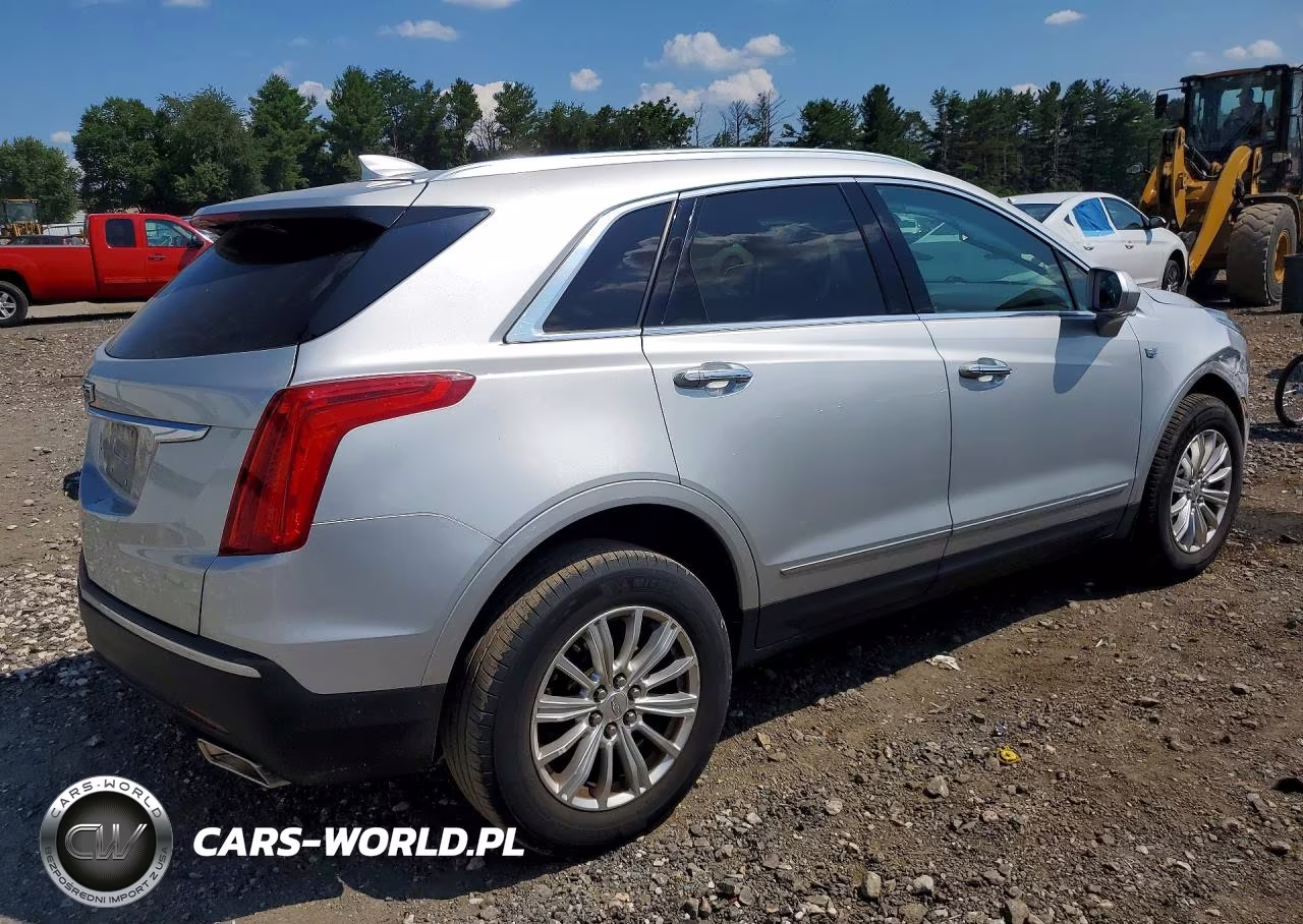 2018 Cadillac Xt5 VIN:1GYKNARSXJZ211198 - 3