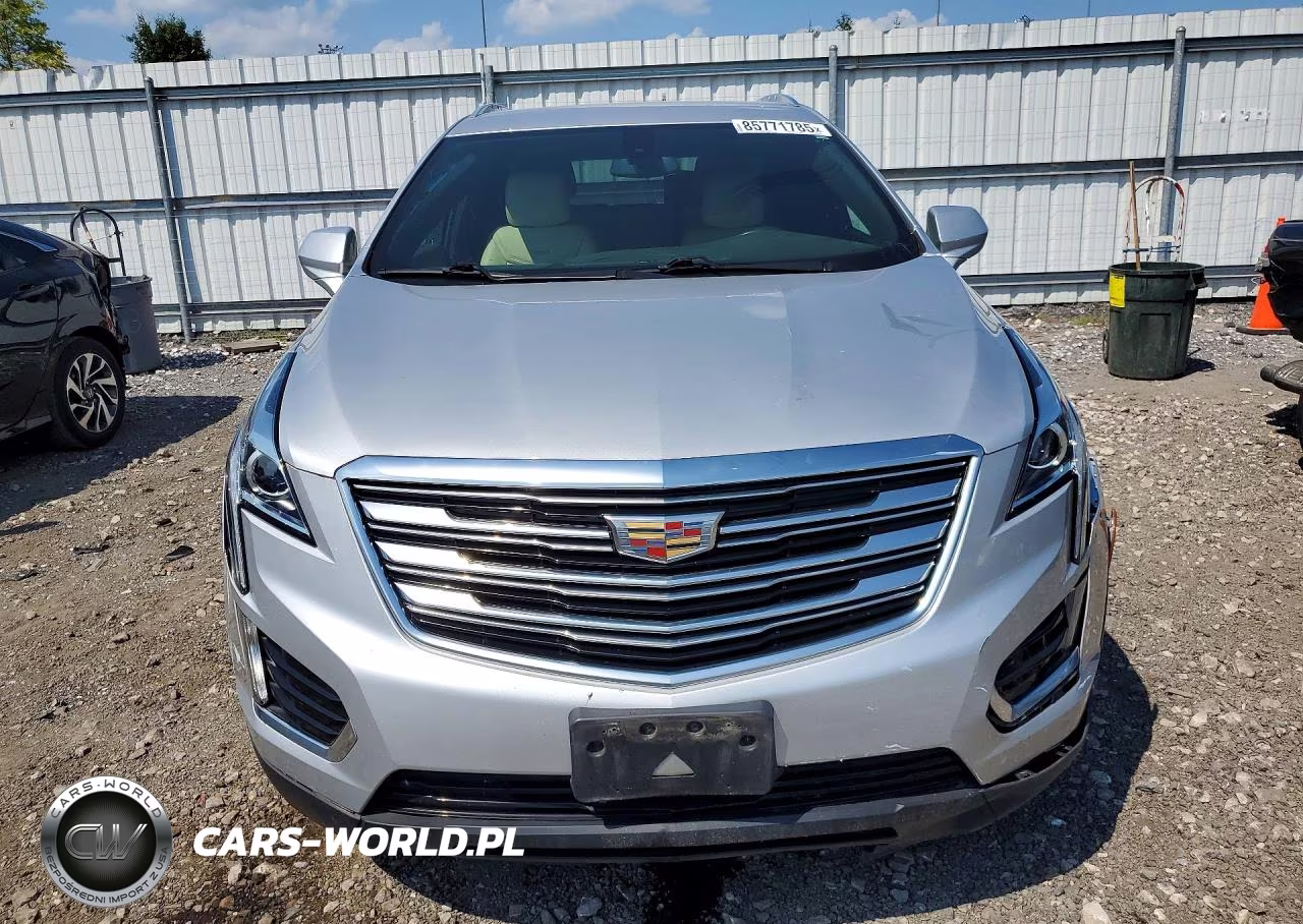2018 Cadillac Xt5 VIN:1GYKNARSXJZ211198 - 5