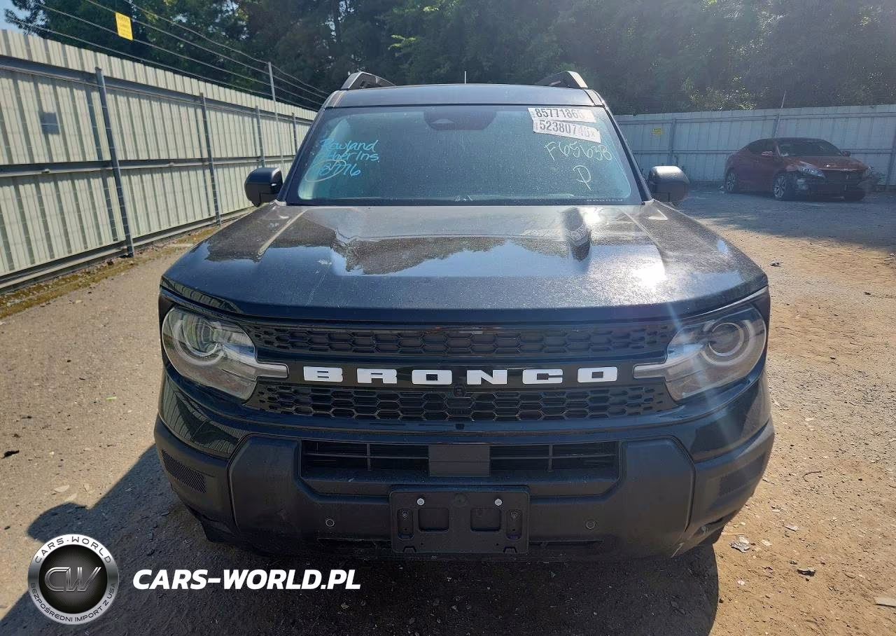2025 Ford Bronco Sport Outer Banks VIN:3FMCR9CN4SRF65638 - 5