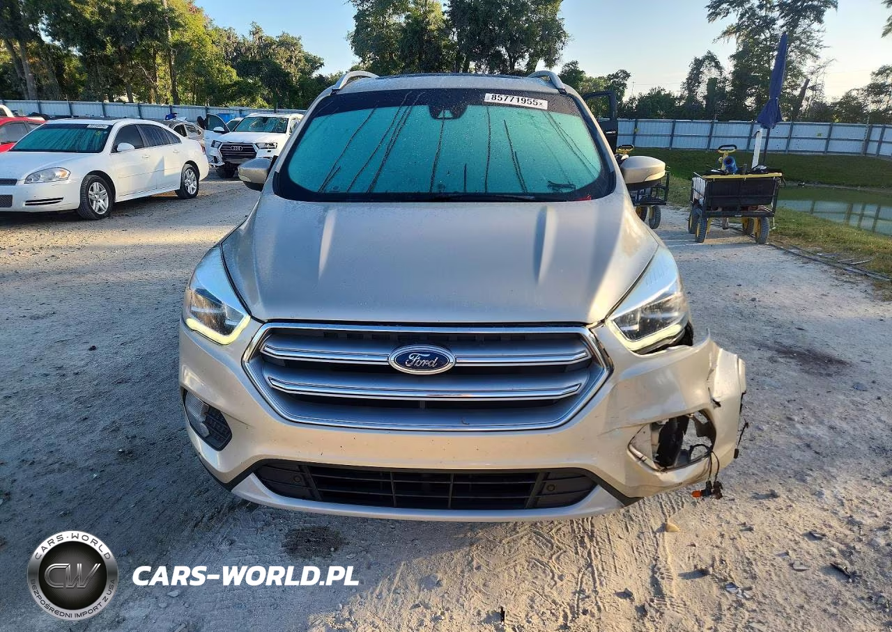 2017 Ford Escape Titanium VIN:1FMCU0J96HUE01759 - 5