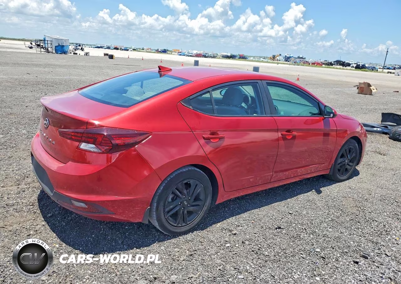 2020 Hyundai Elantra Sel VIN:5NPD84LF6LH539991 - 3